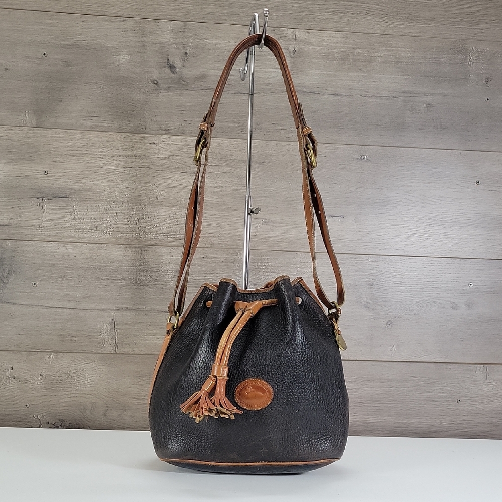 Vintage Dooney & Bourke Black Pebbled Leather Drawstring Bucket Bag